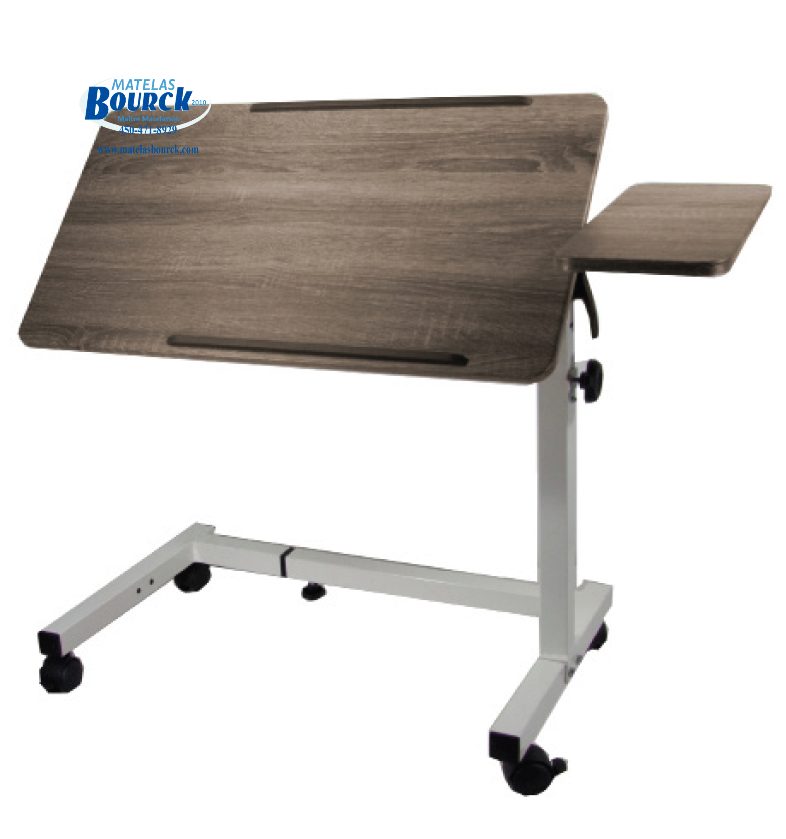 Table de Lit et Fauteuil